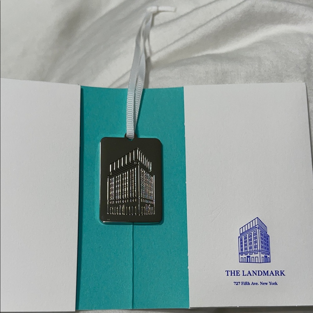 Tiffany & Co. The Landmark Exclusive Souvenir Bag Charm